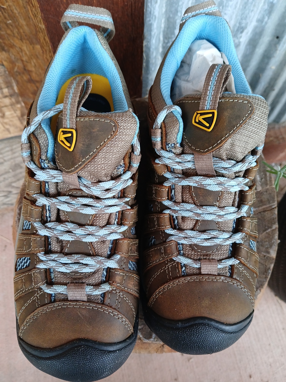 NWT KEEN Voyageur Leather Hiking Shoes Brindle Alaskan Blue Women's Size 6.5